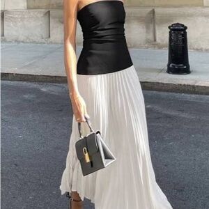 Commense Strapless Colorblock Pleated Midi Dress – NWT – Size XS